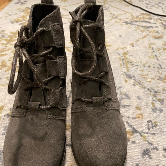 Sorel Women’s Suede Lace-Up Ankle Boot - Evie Lace in Major (Neutral Brown/Gray) - Picture 8 of 11